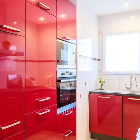 Bourg, Jolie Petite Maison Pour 4 Personnes Avec Terrasse Et Jardin Villa Biscarrosse